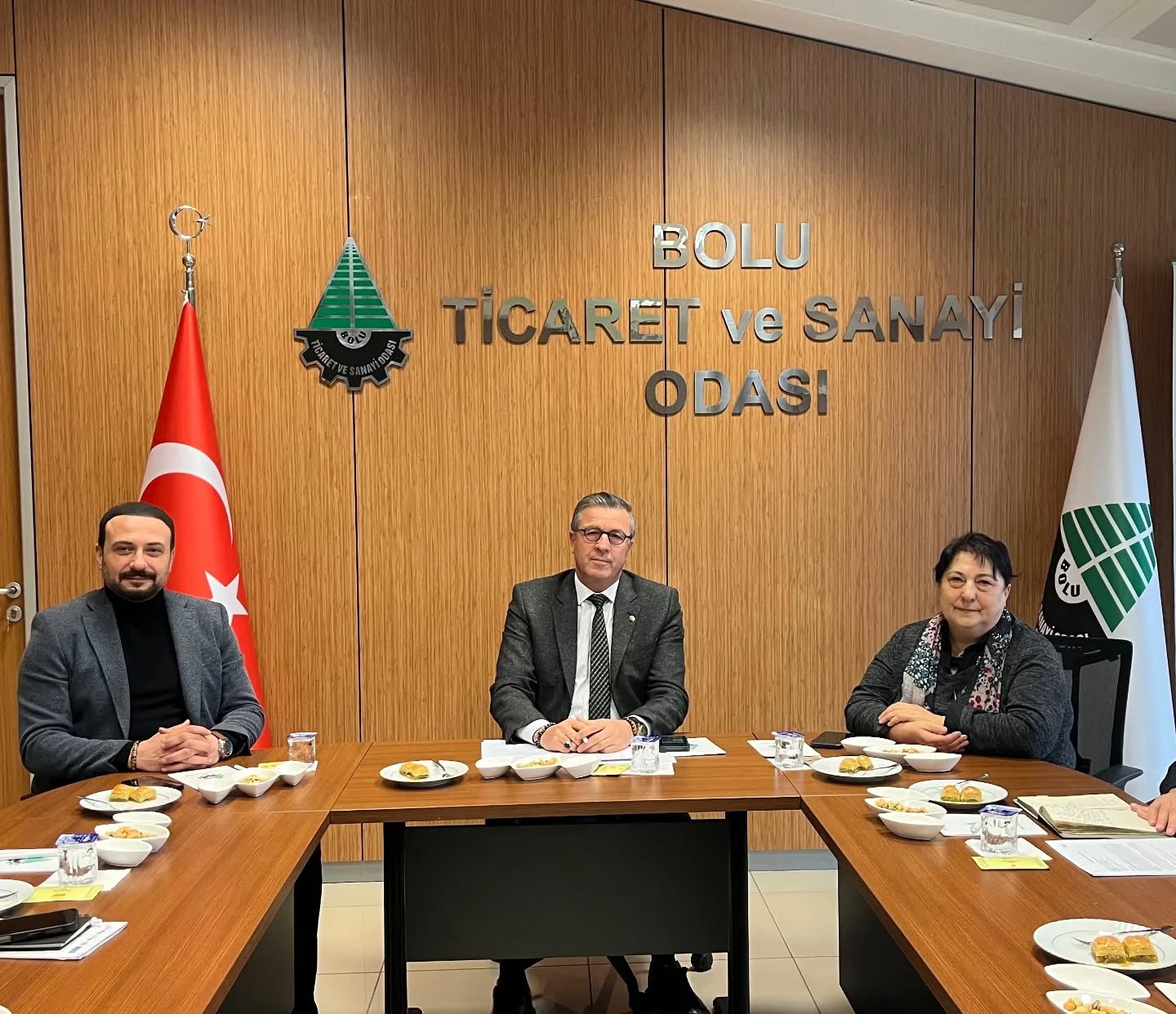 599098019 17976076940951234 1420809546530393552 N