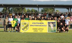 BERK KÖYÜ FUTBOL TAKIMINDAN EMRE ÇİFTCİ'YE DUYGUSAL ANMA