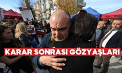 Karar Sonrası Gözyaşları: Aileler Birbirine Sarıldı