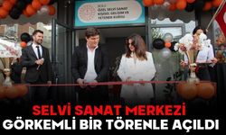 Selvi Sanat Merkezi Görkemli Bir Törenle Açıldı