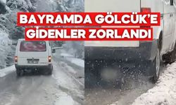 Gölcük Yolunda Kar Nedeniyle Uzun Kuyruklar Oluştu