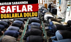 Bayram Namazında Camiler Doldu Taştı