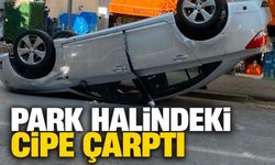Bolu'da Park Halindeki Cipe Çarpan Otomobil Takla Attı