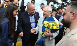 AZİZ YILDIRIM BOLU’DA TARAFTARLARLA BULUŞTU, BOLUSPOR’A DESTEK SÖZÜ VERDİ
