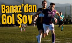 Gol Yağmurunda Gülen Taraf Banaz