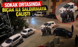 SOKAK ORTASINDA BIÇAK İLE SALDIRMAYA ÇALIŞTI