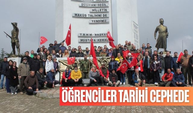 ÖĞRENCİLER TARİHİ CEPHEDE