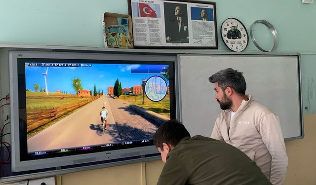 BOLU’DA ÖĞRENCİLERE BİSİKLET SİMÜLASYON DENEYİMİ