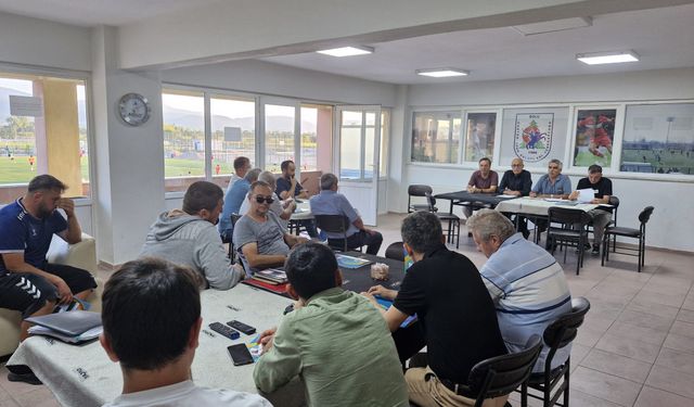 BOLU’DA AMATÖR FUTBOL SEZONU ÖNCESİ HAZIRLIK TOPLANTISI YAPILDI