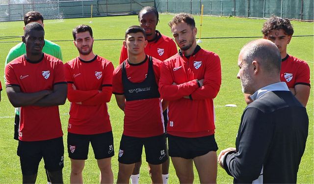 KIRMIZI-BEYAZLILARDA HEDEF: İSTANBULSPOR MAÇIYLA ÇIKIŞA GEÇMEK