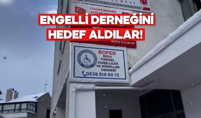 Dernek Kapısını Zorladılar, Açılmayınca Eşyaları Götürdüler