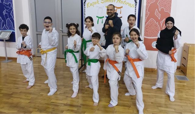 BAİBÜ’DE KARATE HEYECANI: GELECEĞİN ŞAMPİYONLARI KUŞAK ATLADI