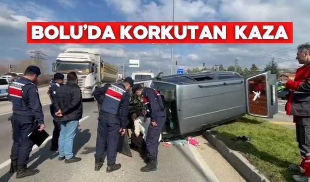 Bolu’da Kamyonla Çarpışan Otomobil Devrildi