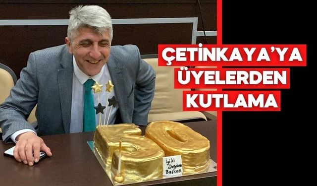 Bolu İl Genel Meclisi’nde Sürpriz Kutlama! Çetinkaya’nın 50. Yaşı Kutlandı