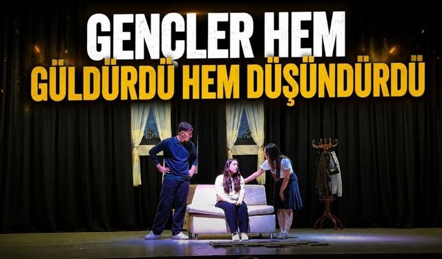 Genç Oyuncular “Ah Şu Aileler” ile Sahnede Alkış Topladı