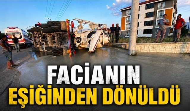Bolu'da Beton Mikseri Yan Yattı, Sürücü Hafif Yaralandı