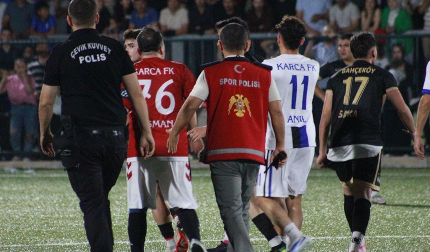 BAHÇEKÖY – KARCA KÖYÜ MAÇI OLAYLAR NEDENİYLE YARIDA KALDI