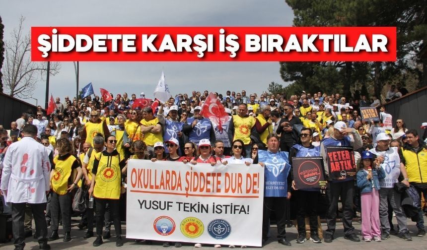 Türkiye’yi sarsan saldırı sonrası Bolu’da öğretmenler sokakta