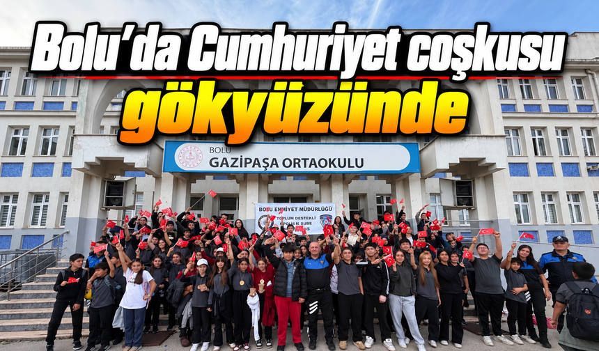 Bolu’da Cumhuriyet coşkusu 103 uçurtmayla gökyüzüne taşındı
